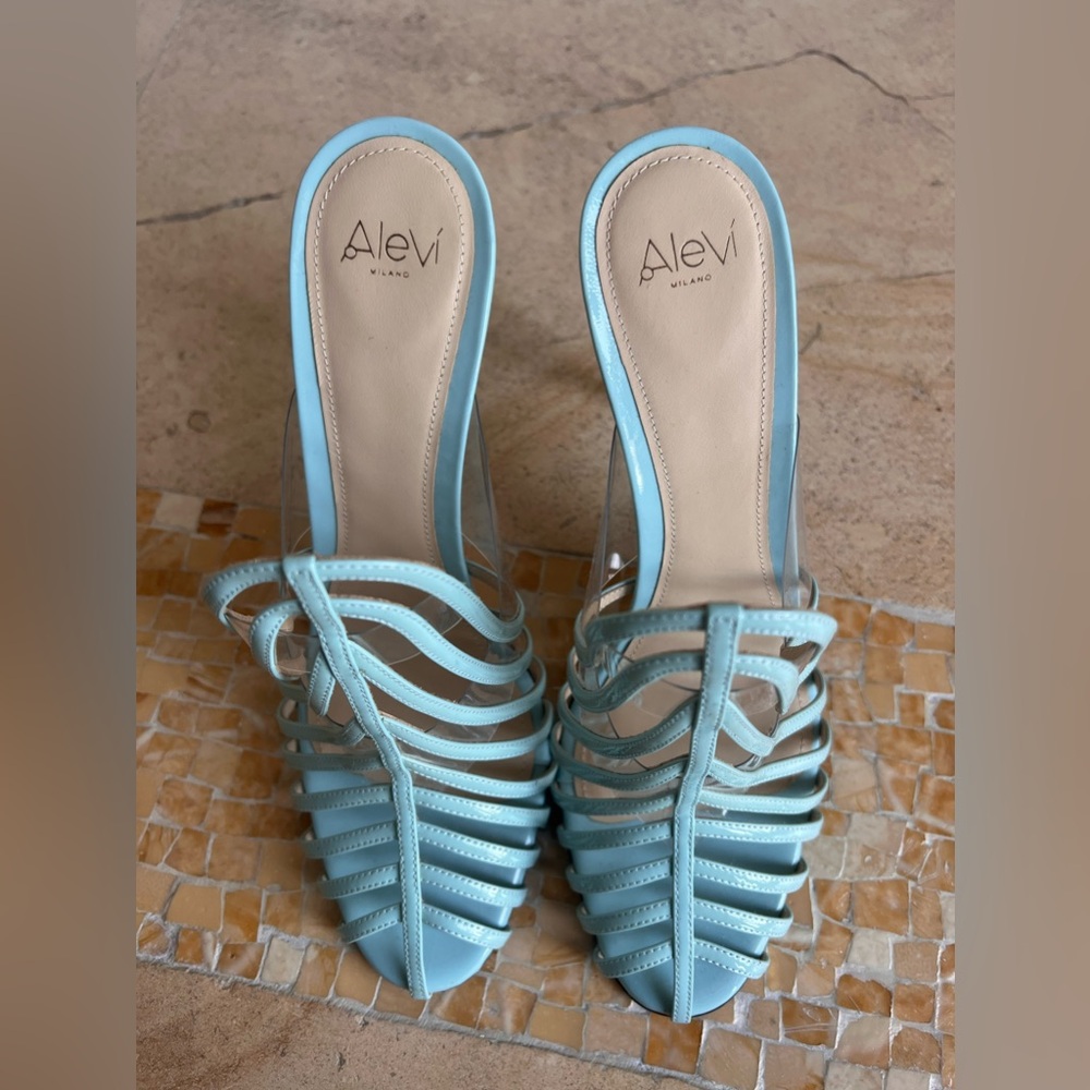 Alevi Sky Blue Heels – Effortlessly Elegant